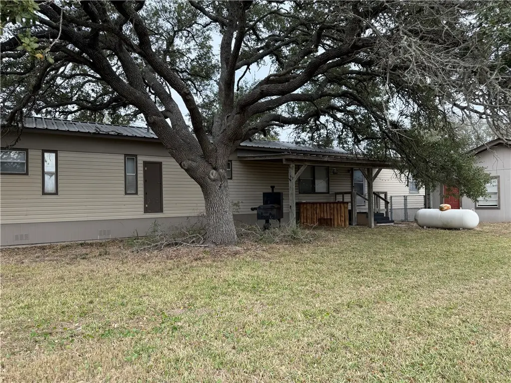 32 Palm Drive, Port Oconnor, TX 77982 - #1