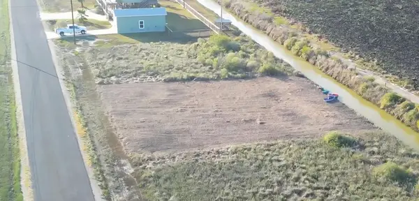 7 Northview Drive, Rockport, TX 78382