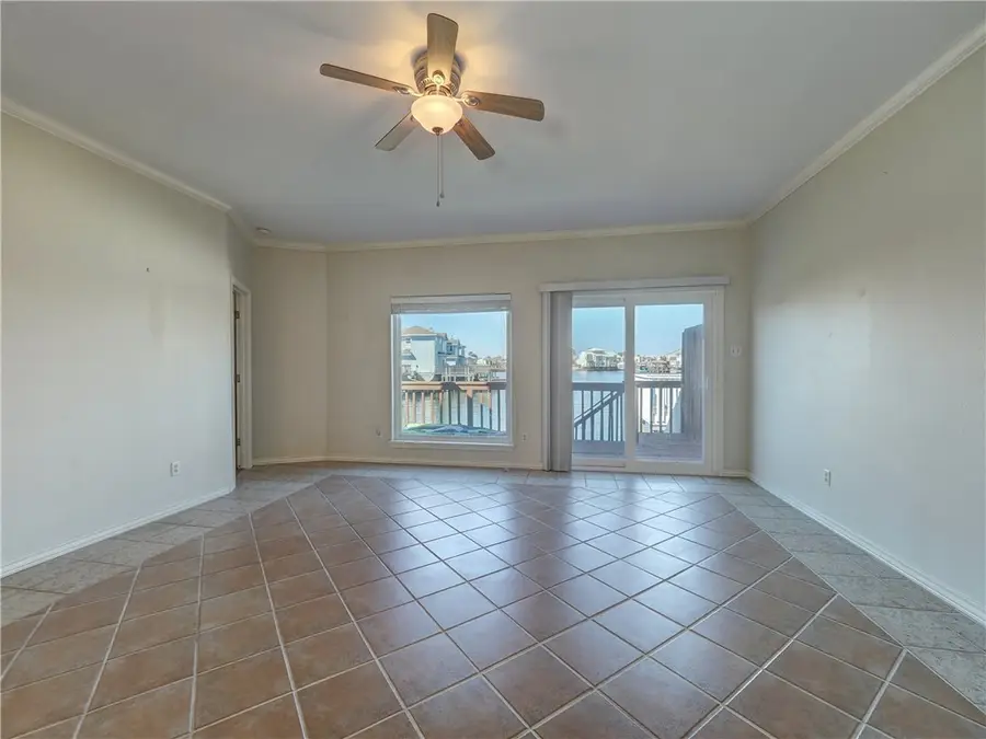 15401 Gun Cay Court #501, Corpus Christi, TX 78418 - Image #3