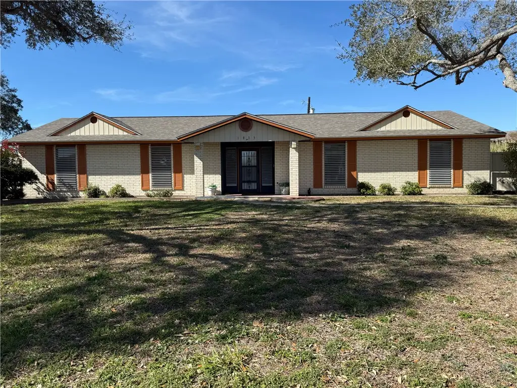 1833 Daly Drive, Corpus Christi, TX 78412 - Image #1