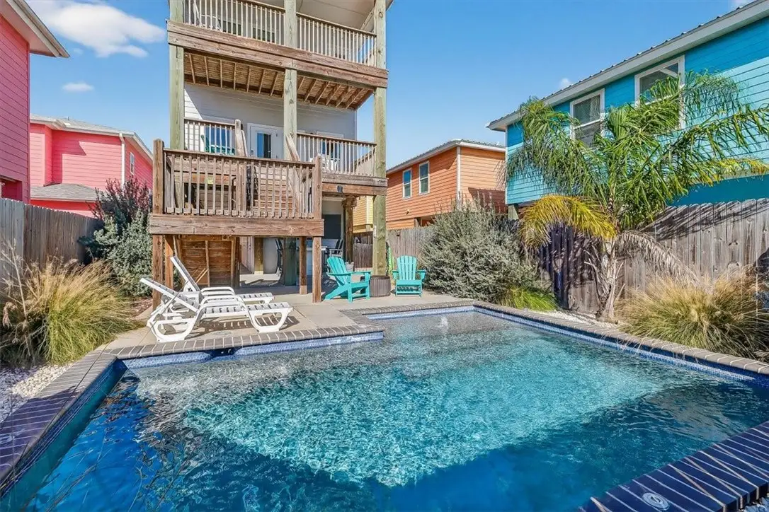 315 S 10th Street, Port Aransas, TX 78373 - Image #1