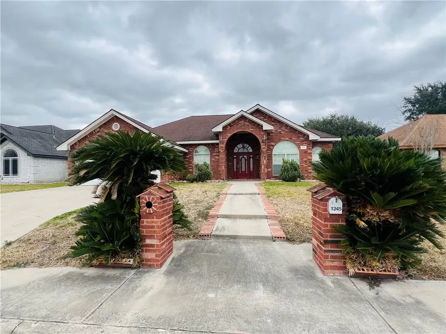 1245 Carlos, Alice, TX 78332 - Image #3