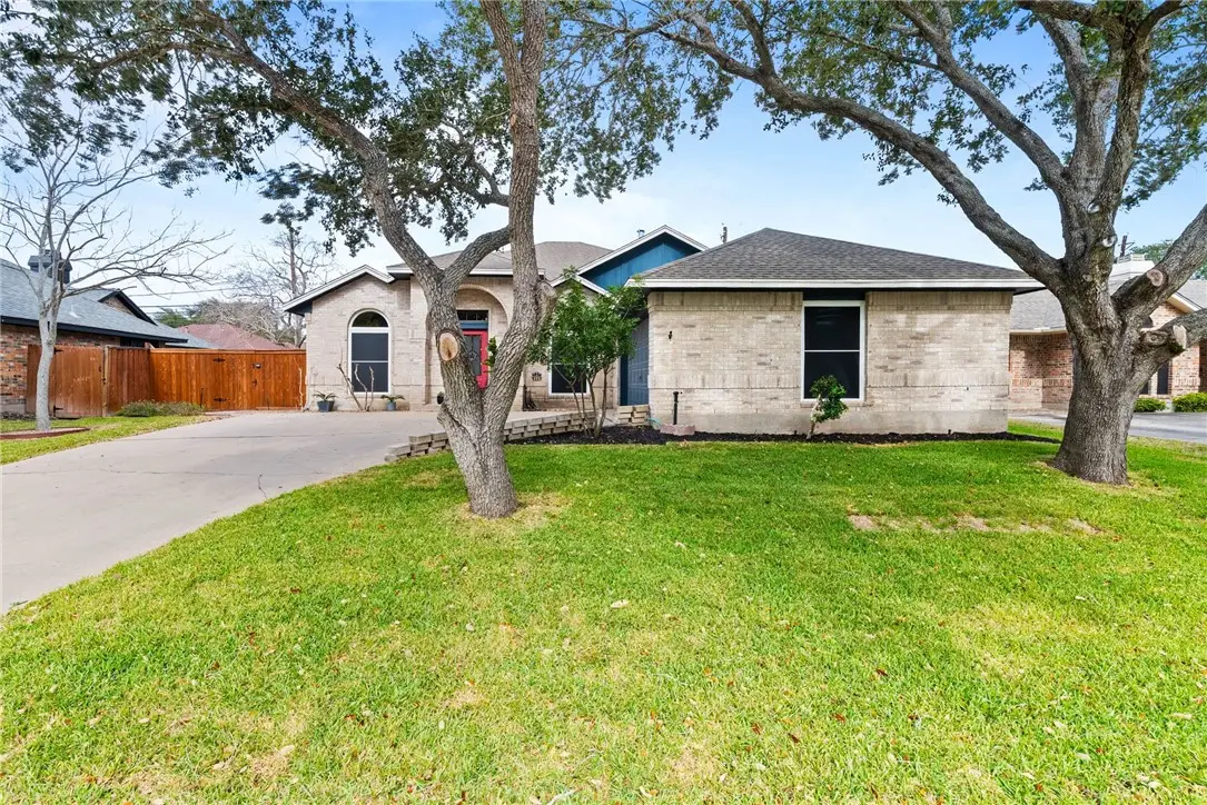 4534 Megal Drive, Corpus Christi, TX 78413 - Image #1