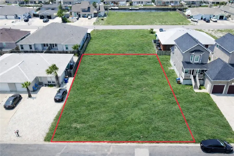 15541 Palmira Avenue, Corpus Christi, TX 78418 - Image #2