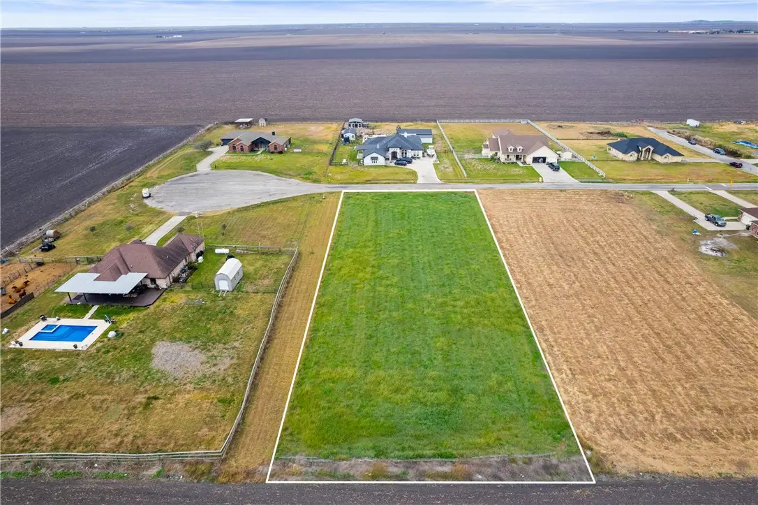 2324 Santa Maria, Corpus Christi, TX 78415 - Image #1