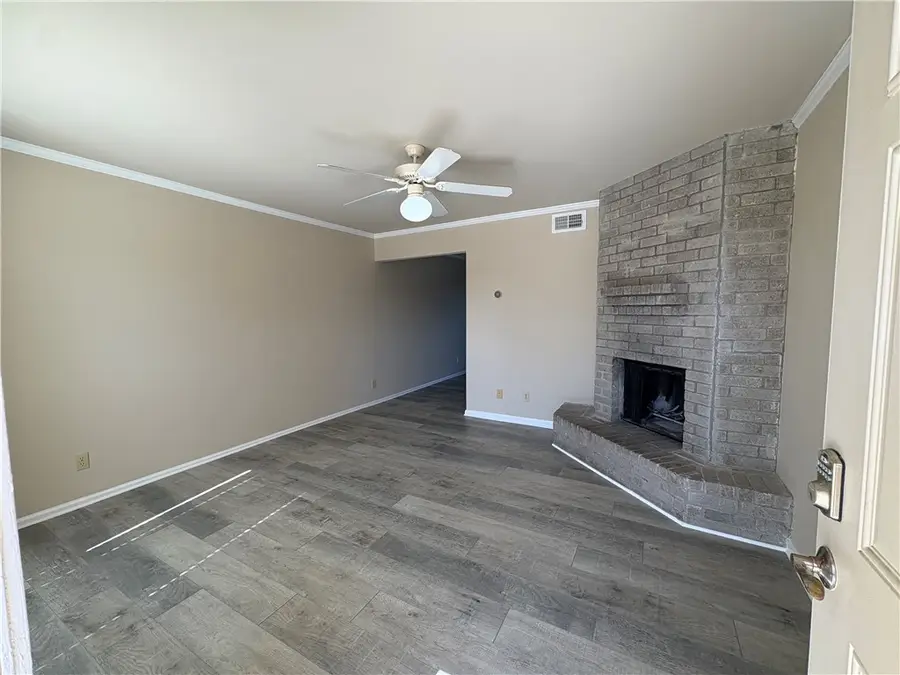 6702 Everhart Rd #Q102, Corpus Christi, TX 78413 - Image #2