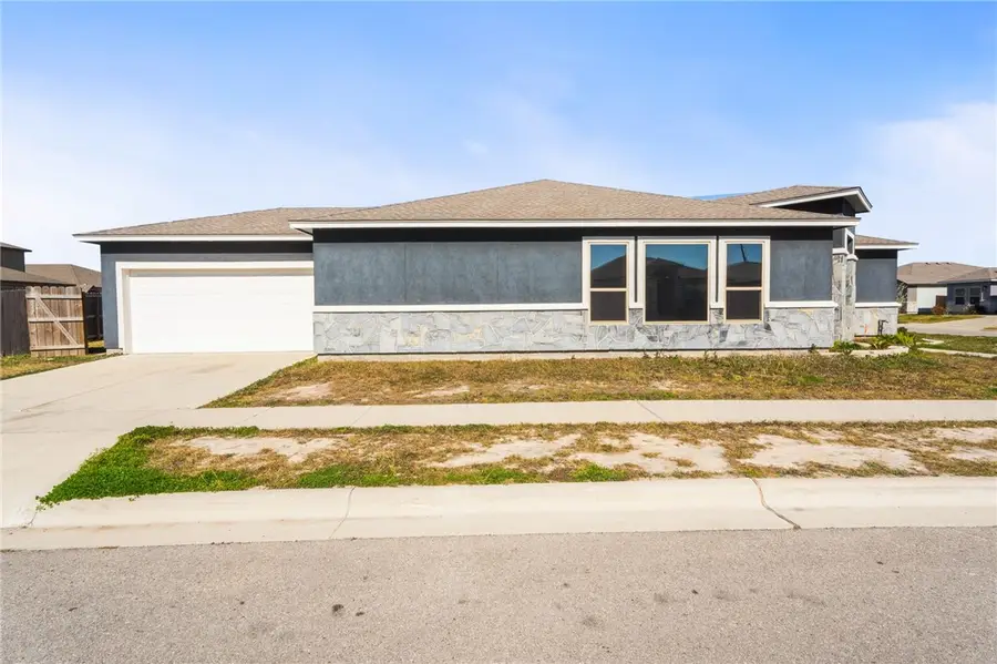 2225 Crystal Bay Drive, Corpus Christi, TX 78414 - #3