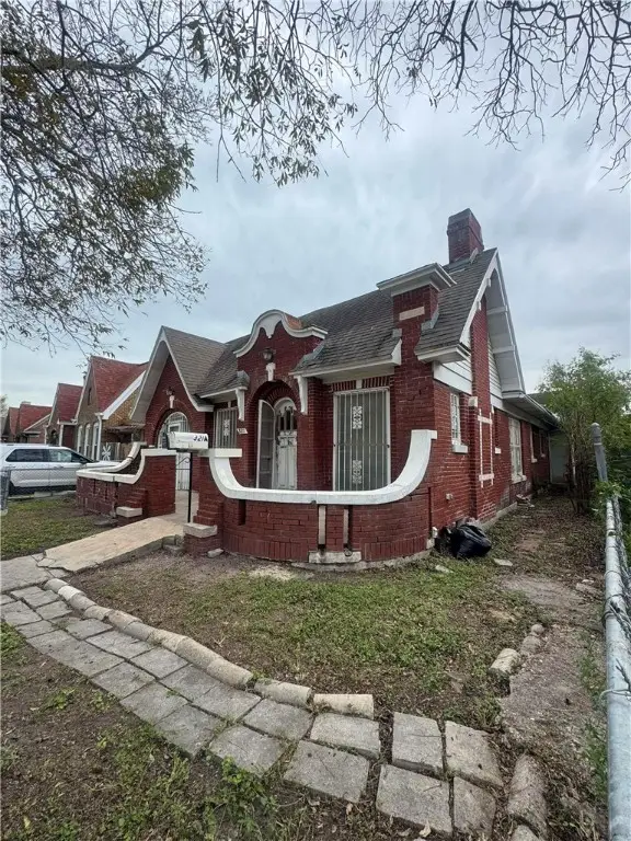 321 Clifford Street, Corpus Christi, TX 78404 - Image #3