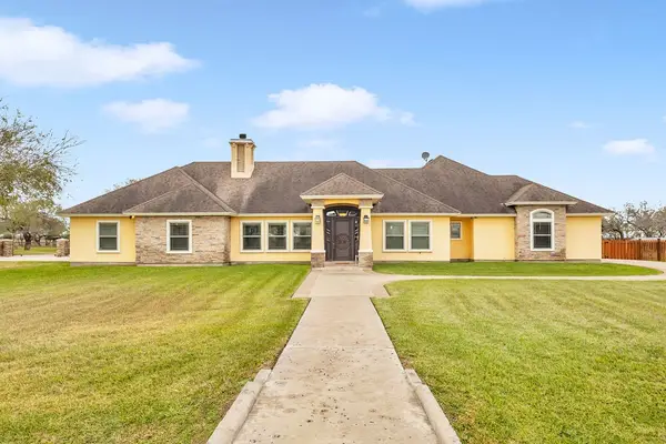 5498 Lonesome Dove, Robstown, TX 78380