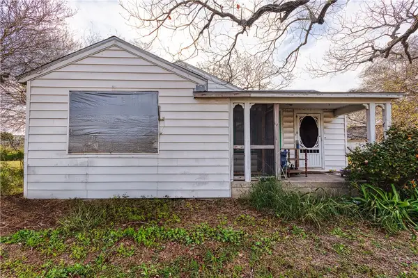 1001 Golla Drive, Corpus Christi, TX 78407