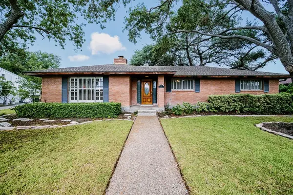 750 Bradshaw Drive, Corpus Christi, TX 78412