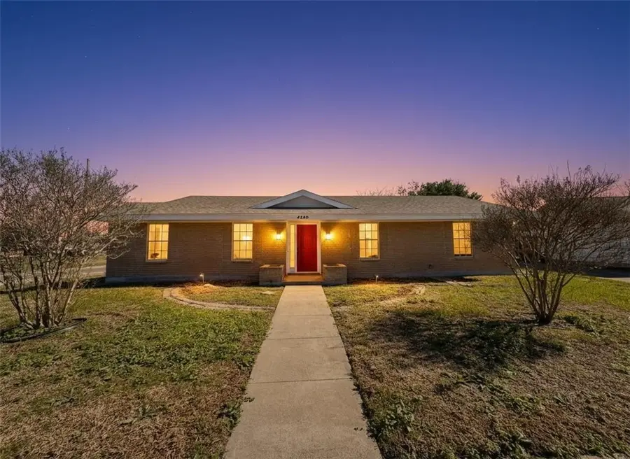 4053 Donaho Drive, Corpus Christi, TX 78413 - Image #2