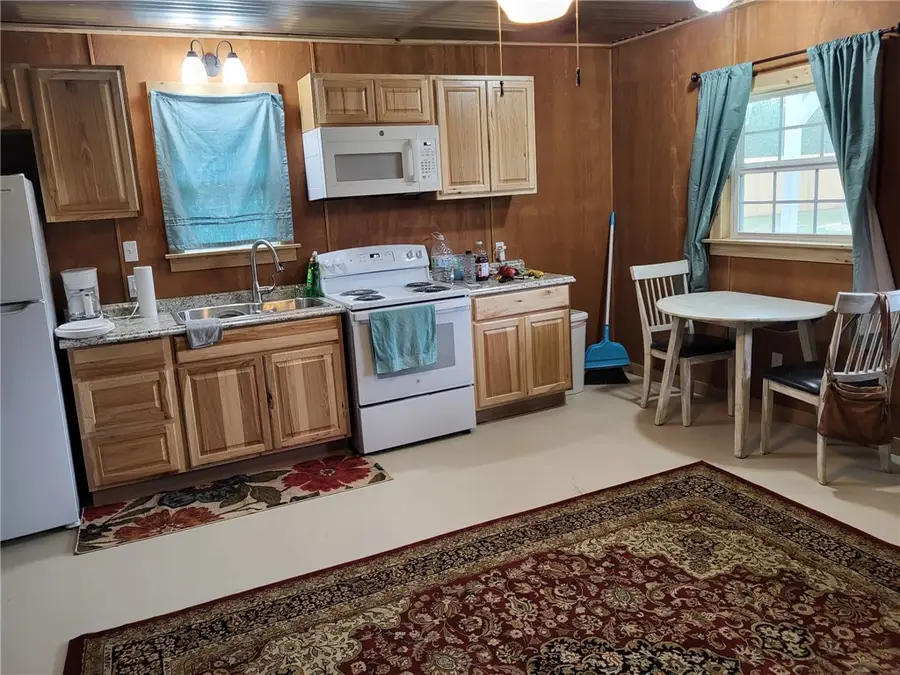 847 Riverbend, Bandera, TX 78003 - #2