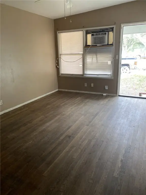 1100 S Cameron Street, Alice, TX 78332 - Image #3