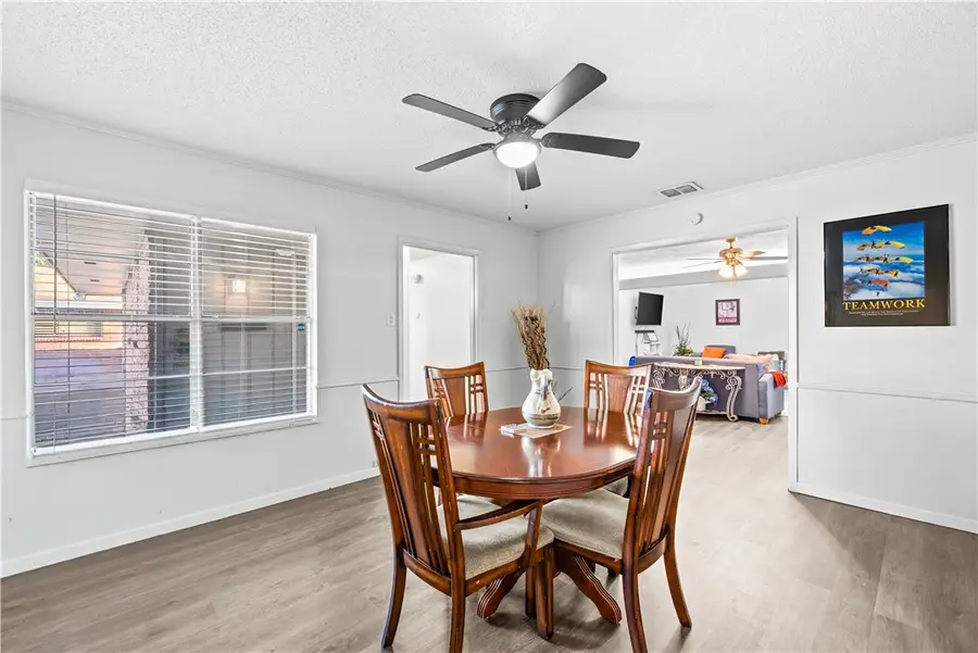 134 Daniel Moore Street, Portland, TX 78374 - Image #3