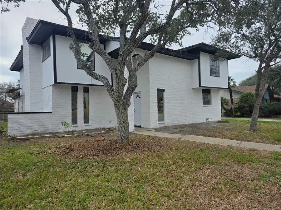 932 Waterview Street, Portland, TX 78374 - Image #2