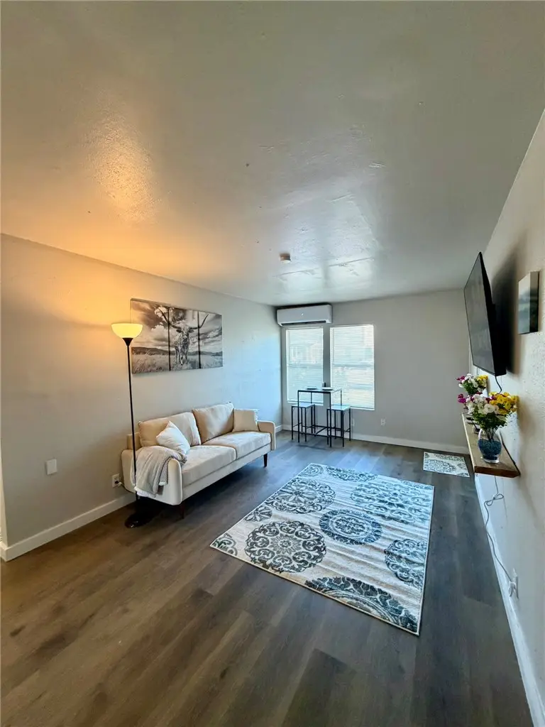 642 Robinson Street, Corpus Christi, TX 78404 - Image #3