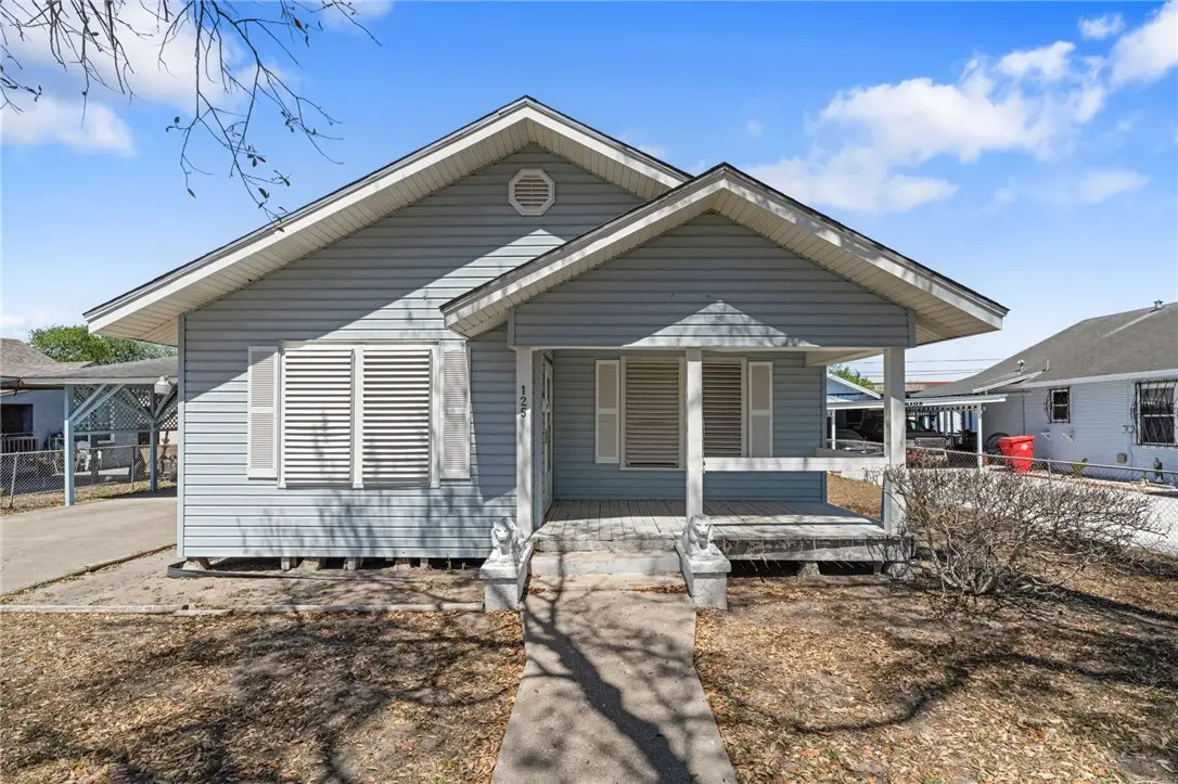 125 E. Avenue F., Robstown, TX 78380 - #1