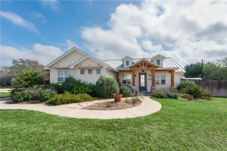 701 Metz Street, Orange Grove, TX 78372 - #3