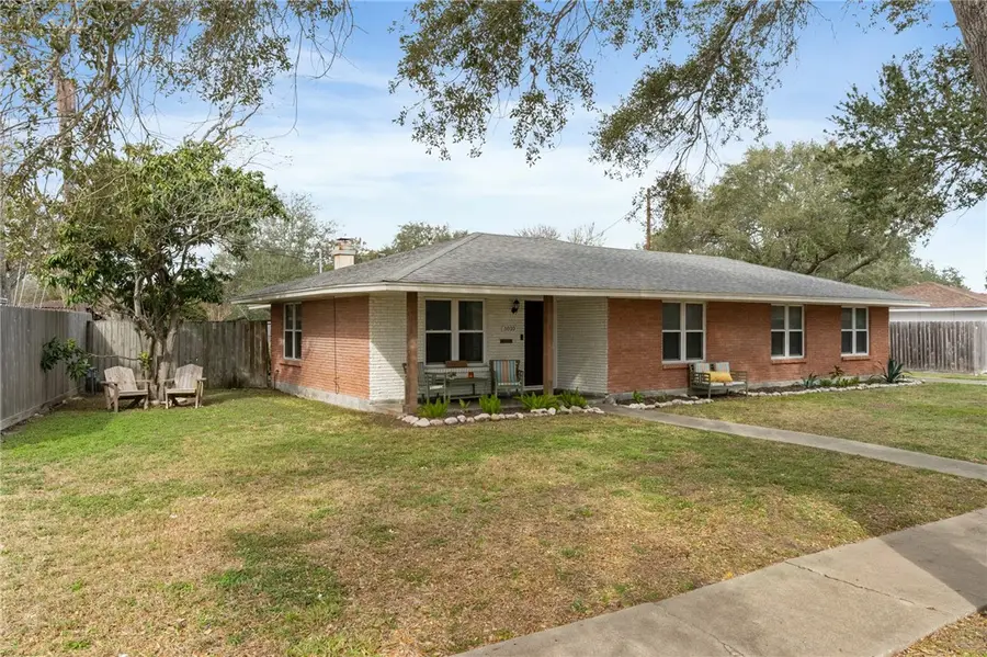 1010 Weber Parkway, Corpus Christi, TX 78411 - Image #2