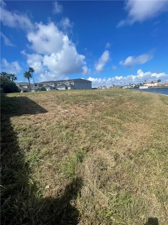 15406 Grass Cay Court, Corpus Christi, TX 78418