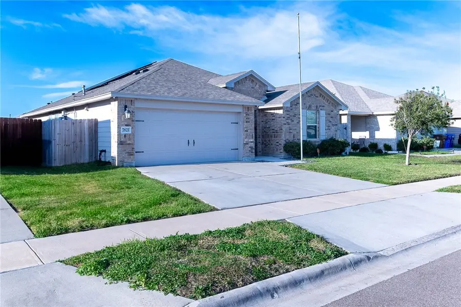 7821 Bullrider Drive, Corpus Christi, TX 78414 - Image #2