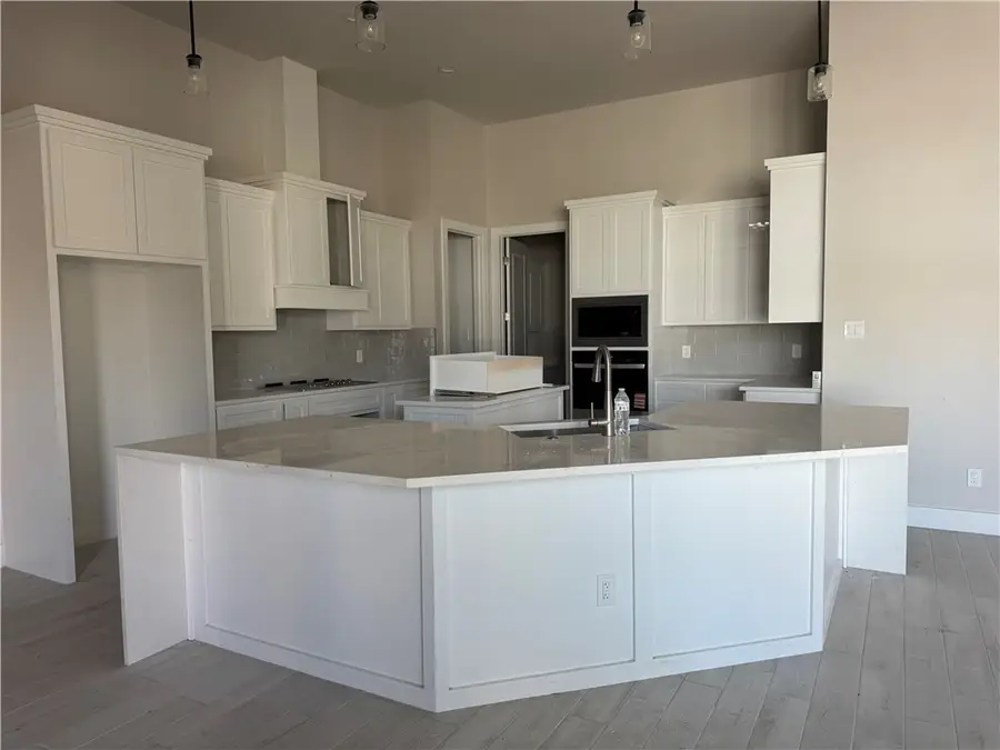 1486 Dragonstone Court, Corpus Christi, TX 78415 - Image #2