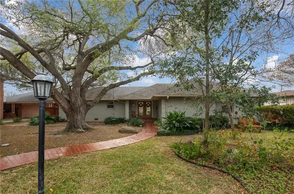 209 Jackson Place, Corpus Christi, TX 78411