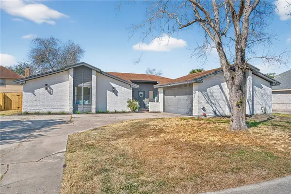 4401 Wood River Drive, Corpus Christi, TX 78410