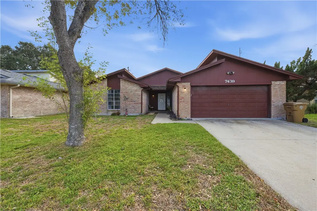 7439 Cessna Drive, Corpus Christi, TX 78412 - Image #1