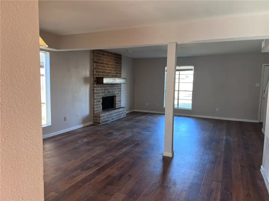 5065 Wingfoot, Corpus Christi, TX 78413 - Image #2