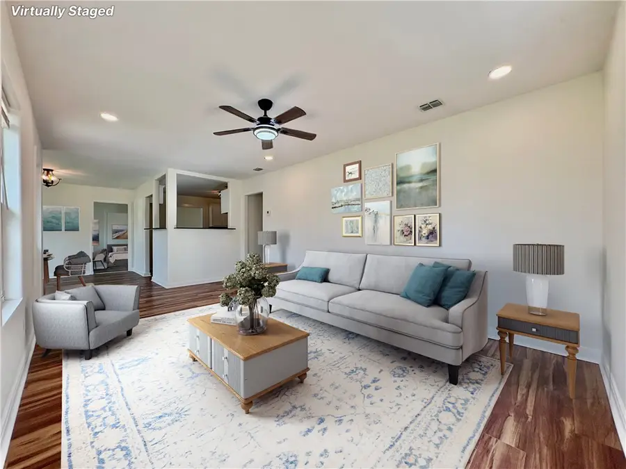 1324 Cambridge Drive, Corpus Christi, TX 78415 - Image #2