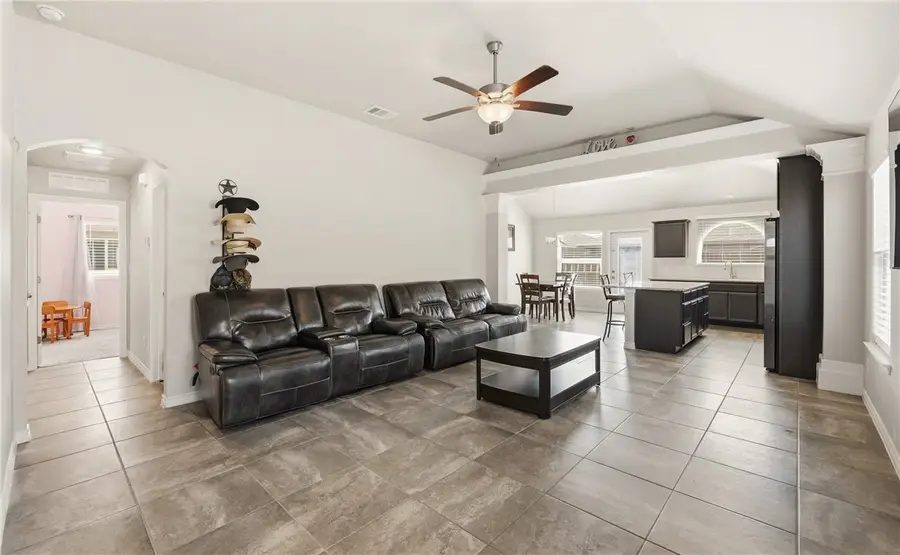 7705 Pruet Drive, Corpus Christi, TX 78414 - Image #3