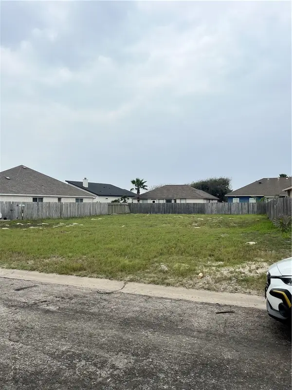 14761 Dasmarinas Drive, Corpus Christi, TX 78418