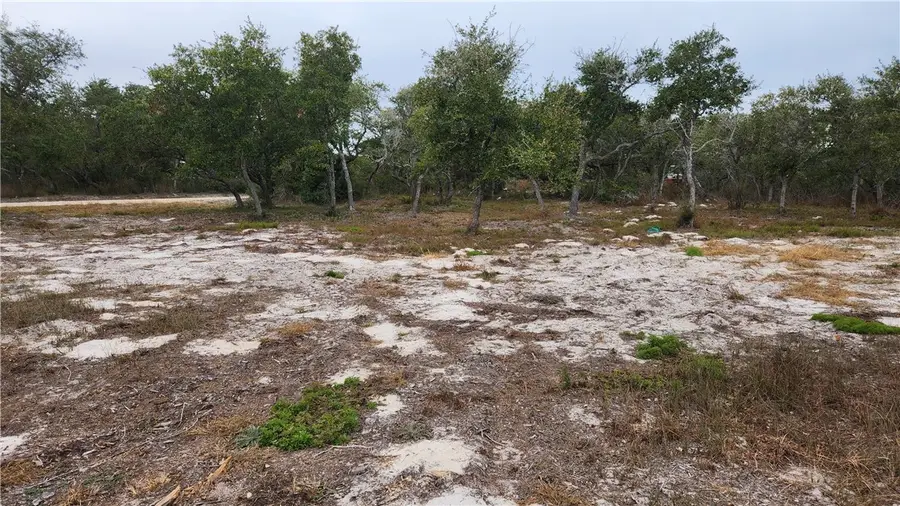 1664 18th Street, Rockport, TX 78382 - Image #2