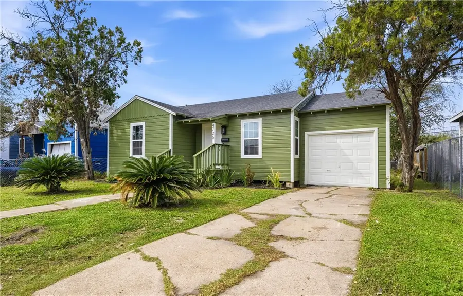 4725 Hamlett Drive, Corpus Christi, TX 78415 - Image #2