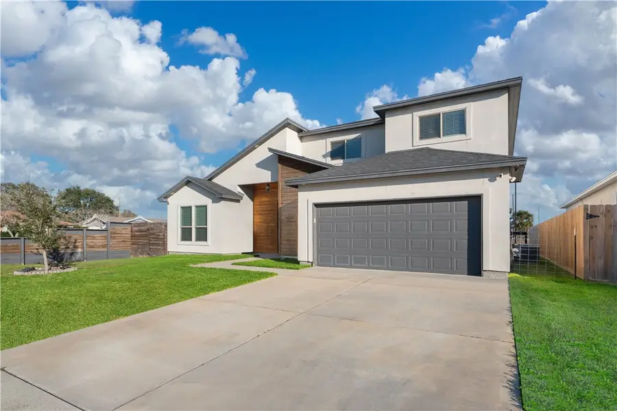 4802 Del Paseo Street, Corpus Christi, TX 78411 - Image #2