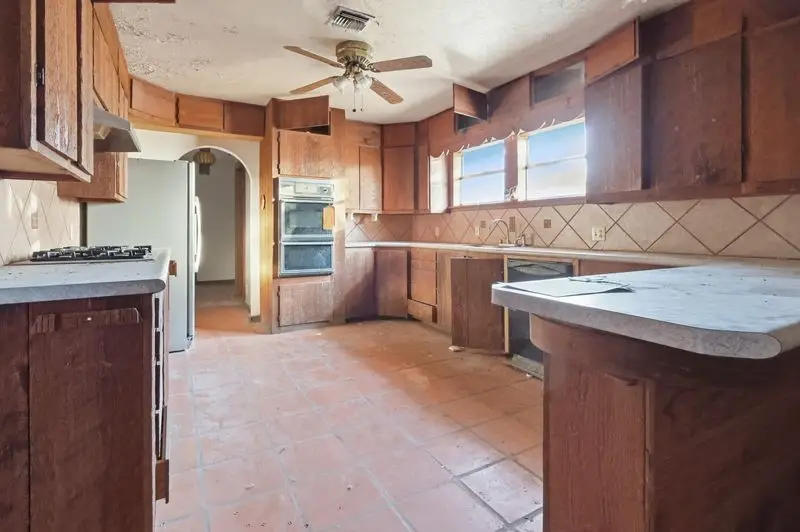 429 Yorktown Boulevard, Corpus Christi, TX 78418 - Image #3