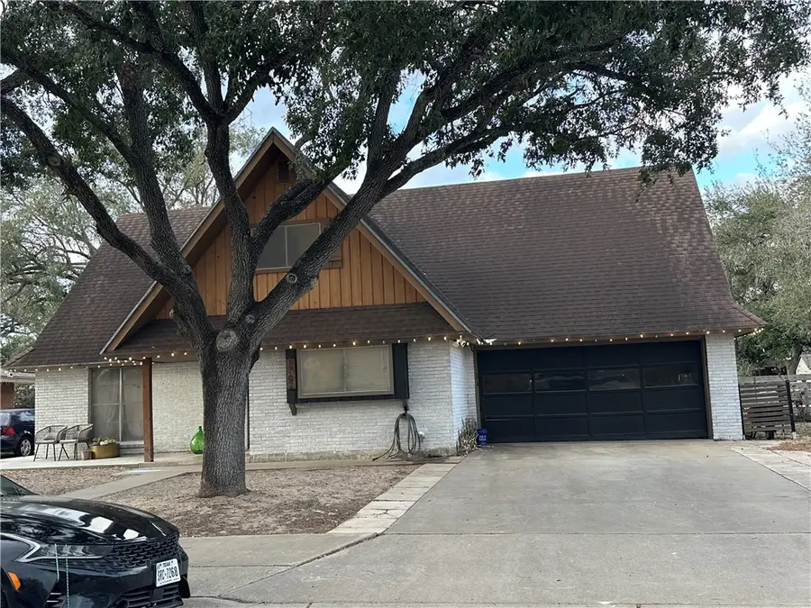 1702 Santa Cecilia Drive, Kingsville, TX 78363 - #2