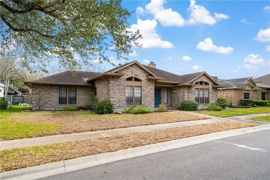 7406 Lugano Drive, Corpus Christi, TX 78413 - Image #3