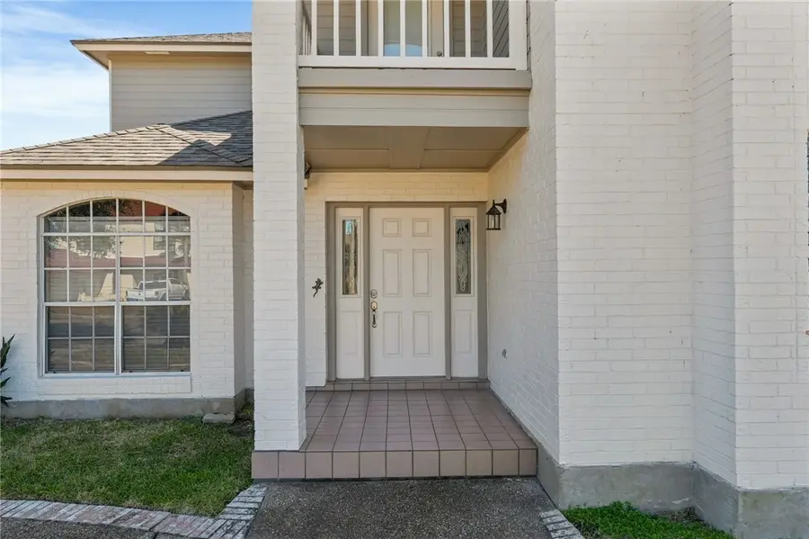 309 Pebble Beach Drive, Portland, TX 78374 - #2