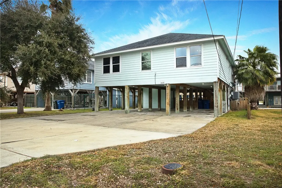 4033 Laguna Shores, Corpus Christi, TX 78418 - Image #1