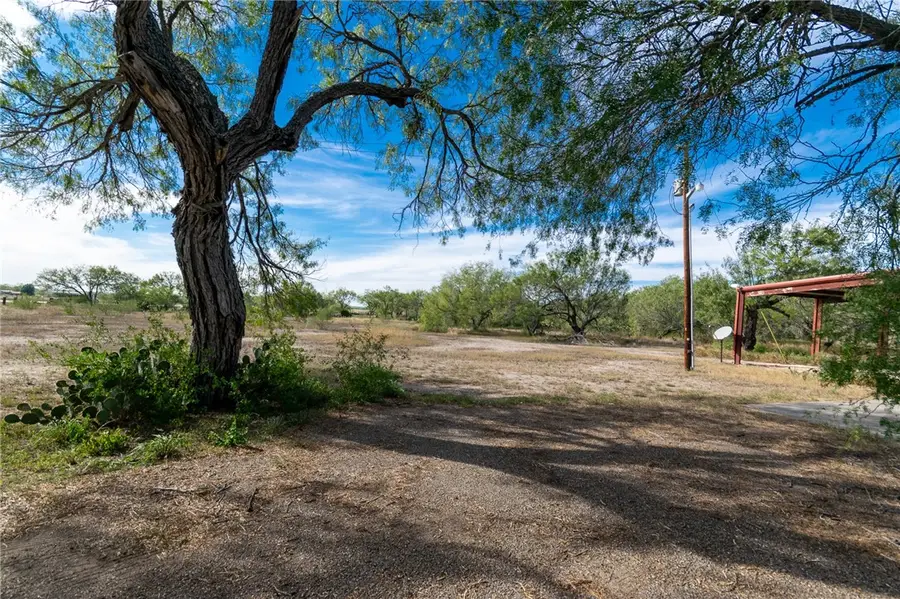 3867 Highway 59, George West, TX 78022 - #2
