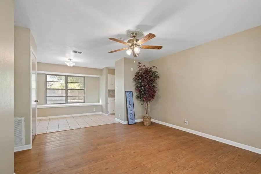 811 W Avenue I Avenue, Kingsville, TX 78363 - #2