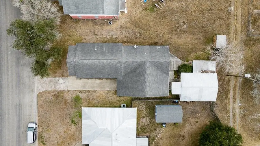 1012 E Market Street, Sinton, TX 78387 - #2