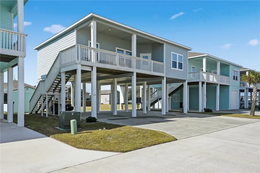 111 Paradise Drive, Rockport, TX 78382 - #2