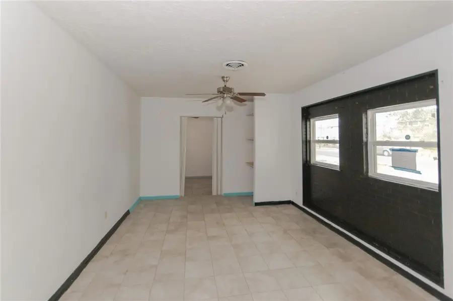 118 Driftwood Drive, Portland, TX 78374 - Image #2