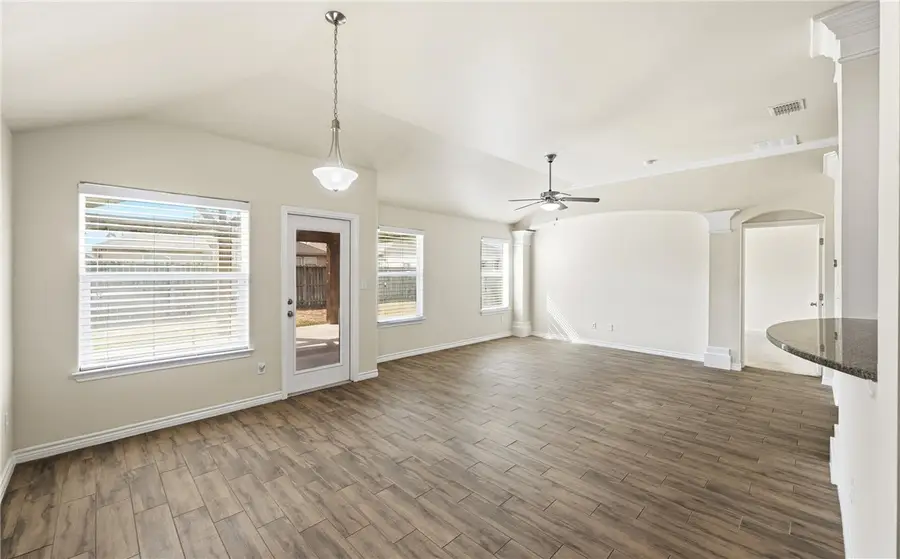 2211 Mangrove Drive, Portland, TX 78374 - Image #3