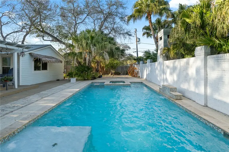 214 Chandler Lane, Corpus Christi, TX 78404 - Image #2