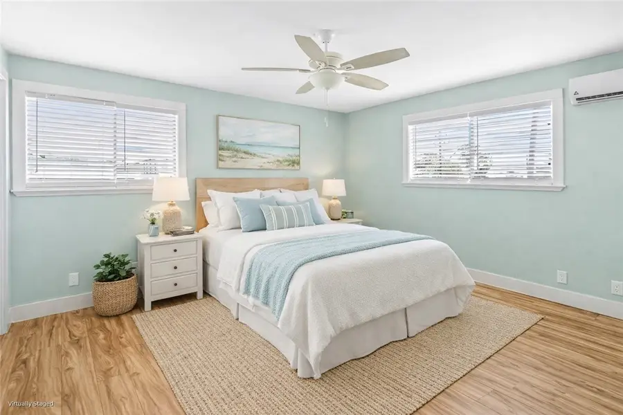 327 S Station Street, Port Aransas, TX 78373 - Image #2